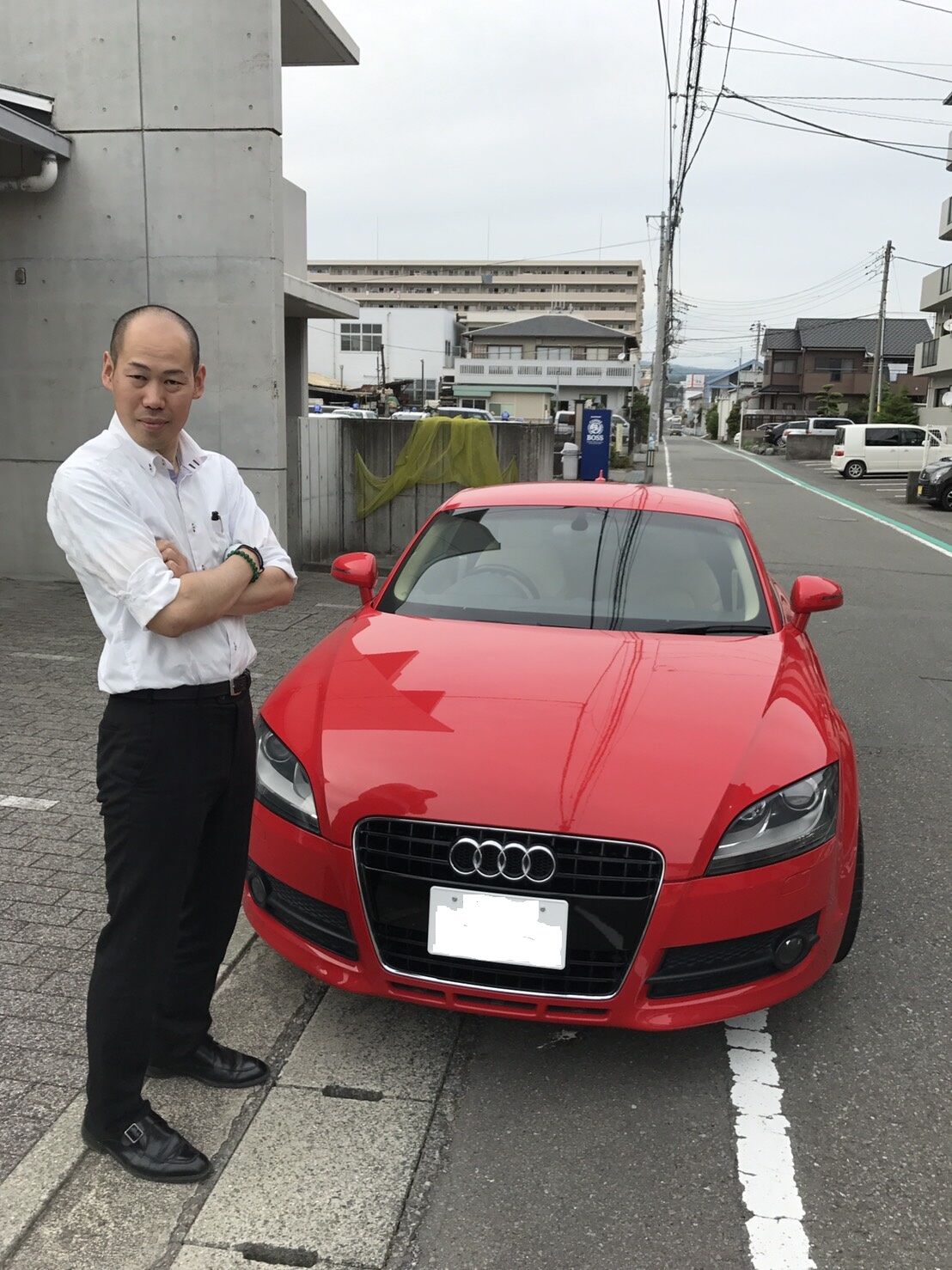 市川 智洋